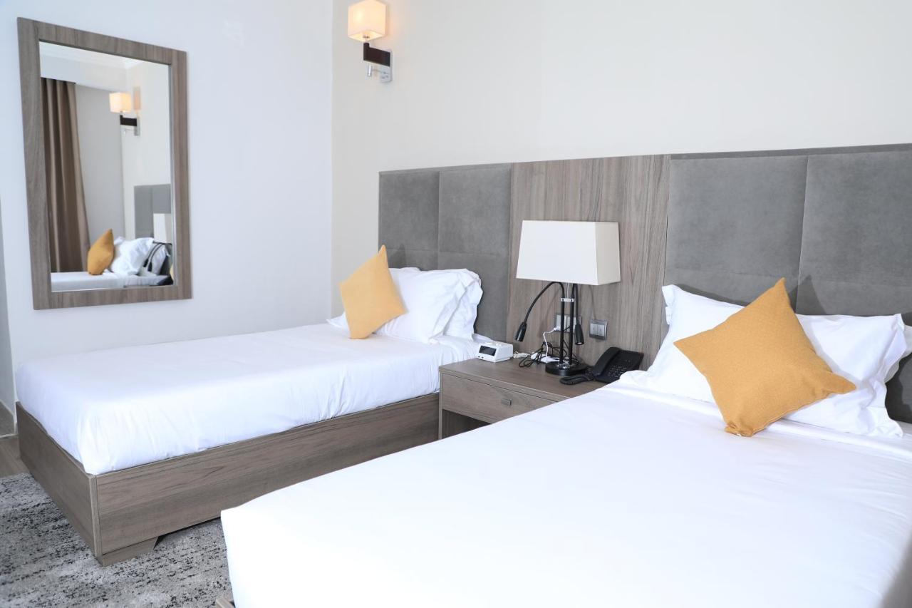 Th Bonroyal Hotel Адис Абеба Екстериор снимка