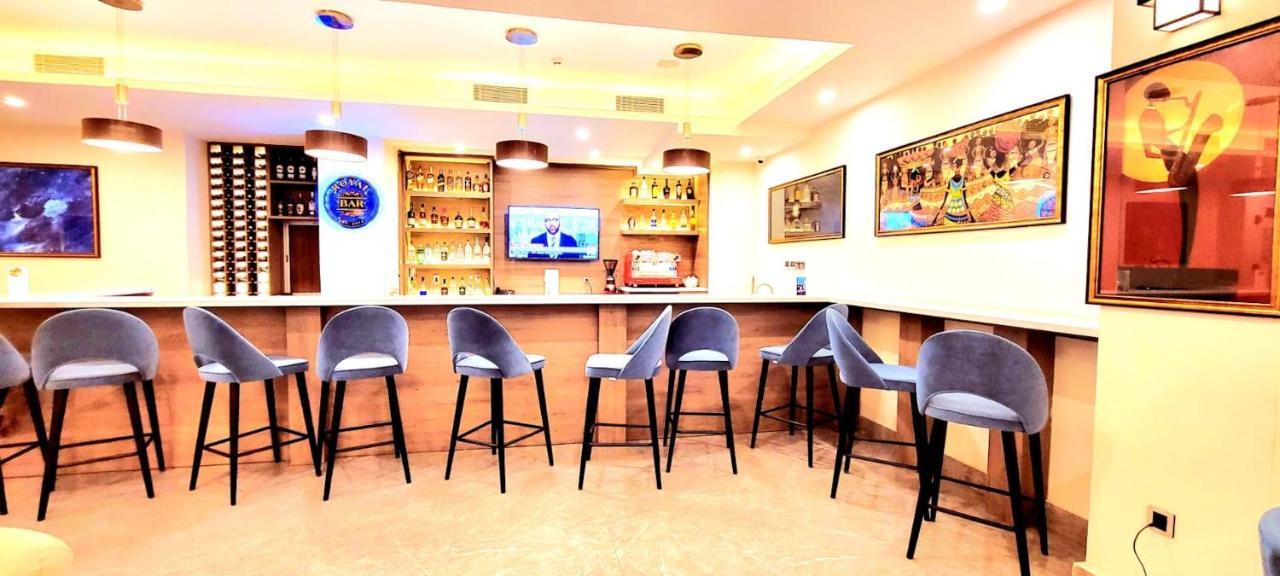 Th Bonroyal Hotel Адис Абеба Екстериор снимка